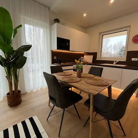 아파트 Nature In The Upper Storey Bestern 세게드
